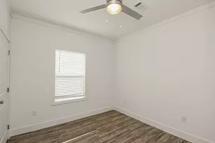 1417 Illinois Ave, Fort Worth, TX 76104 - Photo 9