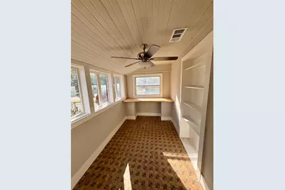 915 Hartsdale Drive, Dallas, TX 75211 - Photo 19