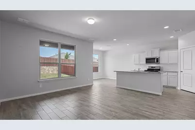 209 Affirmed Court, Granbury, TX 76049 - Photo 11