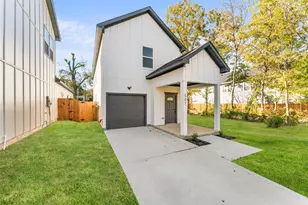 501 N Moore St, Dallas, TX 75203 - Photo 1