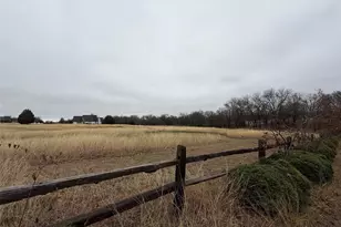 20 Golf Walk Cir, Denison, TX 75020 - Photo 1