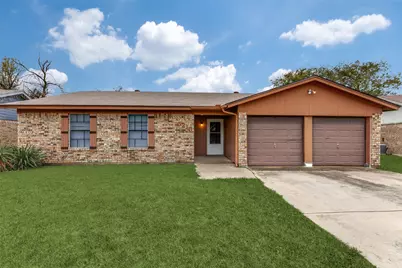 6213 Stardust Drive S, Watauga, TX 76148 - Photo 1