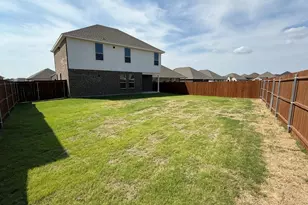 105 Seabiscuit Ct, Granbury, TX 76049 - Photo 21