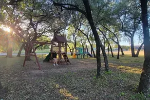 2209 Angelina St, Granbury, TX 76048 - Photo 9