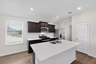 406 Regiment Rd, Sherman, TX 75090 - Photo 11