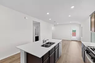 406 Regiment Rd, Sherman, TX 75090 - Photo 13