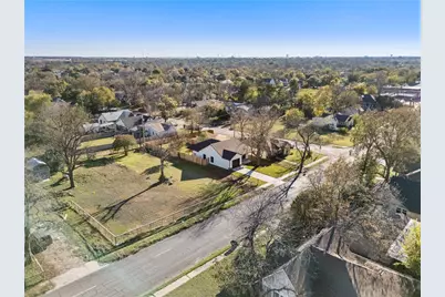 2020 Bosque Boulevard, Waco, TX 76707 - Photo 25