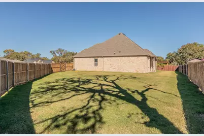 1600 Sea Breeze Court, Azle, TX 76020 - Photo 5