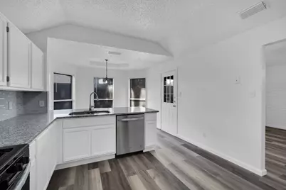 408 Wolfe Street, Cedar Hill, TX 75104 - Photo 11