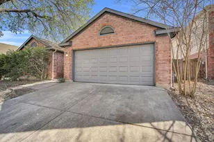 408 Wolfe St, Cedar Hill, TX 75104 - Photo 1