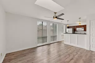 7522 Holly Hill Dr, Dallas, TX 75231 - Photo 5