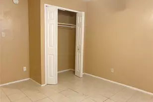 1201 Independence Trail, Grand Prairie, TX 75052 - Photo 9