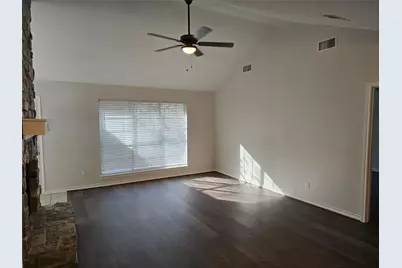 601 Preston Glen, Gunter, TX 75058 - Photo 3