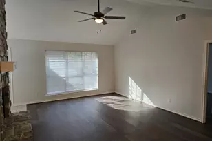 601 Preston Glen, Gunter, TX 75058 - Photo 3