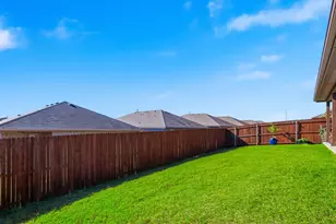 633 Whitecomb, Fort Worth, TX 76247 - Photo 27