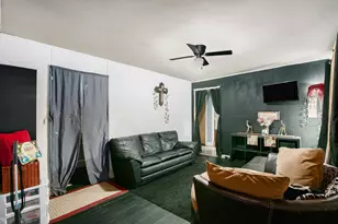 706 Jefferson St, Hillsboro, TX 76645 - Photo 3