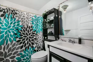 706 Jefferson St, Hillsboro, TX 76645 - Photo 19