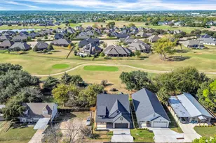 1012 Mustang Trail, Granbury, TX 76049 - Photo 3