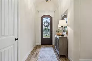 1022 Anna Cir, Granbury, TX 76048 - Photo 5