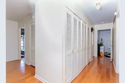 1620 W Northgate Drive, Irving, TX 75062 - Photo 11