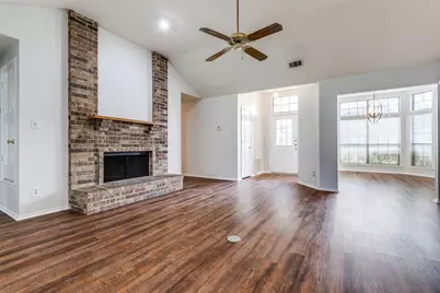 705 Yosemite Trail, Mesquite, TX 75149 - Photo 3