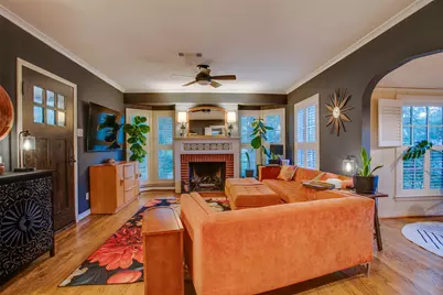 1930 Marydale Drive, Dallas, TX 75208 - Photo 5