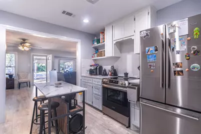 708 Schilder Drive, River Oaks, TX 76114 - Photo 5