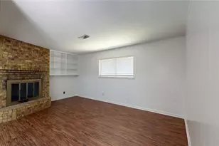 1917 Yarborough Dr, Sherman, TX 75092 - Photo 17