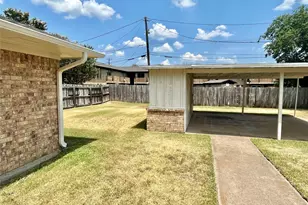1917 Yarborough Dr, Sherman, TX 75092 - Photo 33