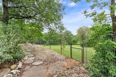 649 Wedgewood Drive, China Spring, TX 76633 - Photo 35