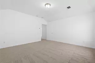 9025 Bronze Meadow Dr, Fort Worth, TX 76131 - Photo 33