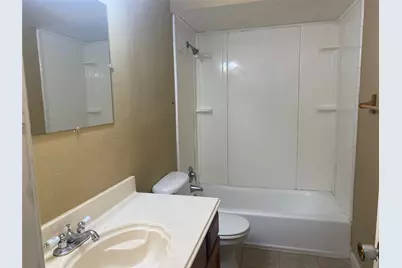 1710 N Travis Street, Sherman, TX 75092 - Photo 11