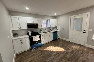 1728 W Washington St, Denison, TX 75020 - Photo 1