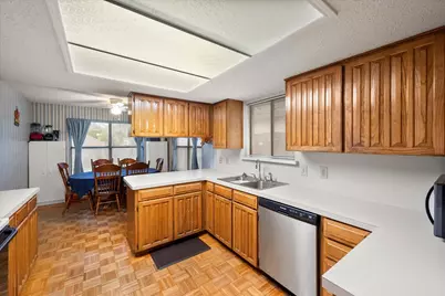 817 Fondren Drive, Arlington, TX 76001 - Photo 9