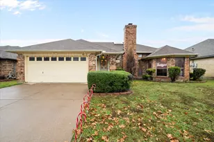 817 Fondren Dr, Arlington, TX 76001 - Photo 3