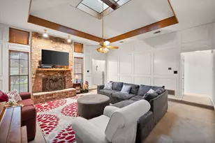 817 Fondren Dr, Arlington, TX 76001 - Photo 5