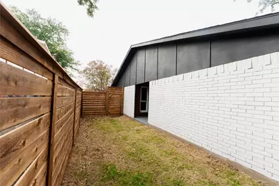 2134 Courtland Circle, Carrollton, TX 75007 - Photo 27