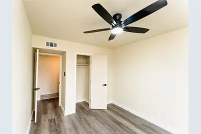 2134 Courtland Circle, Carrollton, TX 75007 - Photo 21