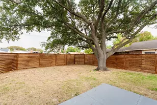 2134 Courtland Cir, Carrollton, TX 75007 - Photo 25