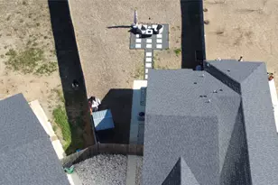 518 Alamo Ct, McGregor, TX 76657 - Photo 27