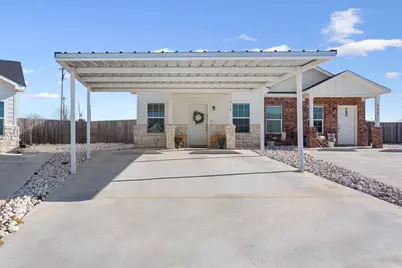 518 Alamo Court, McGregor, TX 76657 - Photo 1