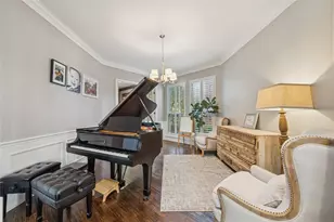 2206 Clearspring Dr N, Irving, TX 75063 - Photo 9