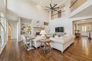 2206 Clearspring Dr N, Irving, TX 75063 - Photo 17