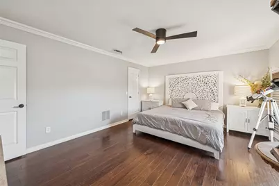 2206 Clearspring Drive N, Irving, TX 75063 - Photo 31