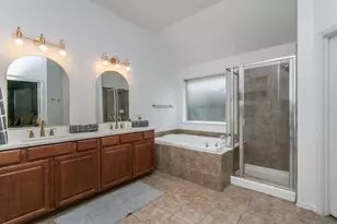 2615 Fox Creek Trail, Arlington, TX 76017 - Photo 7