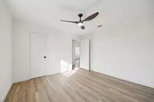 2222 N Hickory St, Sherman, TX 75092 - Photo 35