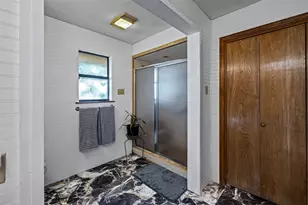 1612 Lakecrest Cir, Granbury, TX 76048 - Photo 25