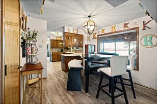 1612 Lakecrest Cir, Granbury, TX 76048 - Photo 13