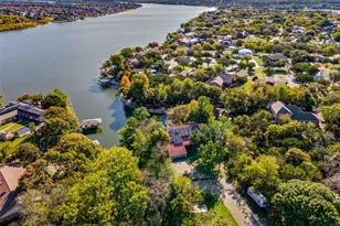 1612 Lakecrest Cir, Granbury, TX 76048 - Photo 37