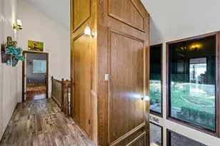 1612 Lakecrest Cir, Granbury, TX 76048 - Photo 21